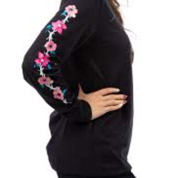 Vans Barbeesha Long Sleeve Graphic Tee in Black - Picture 11 of 16